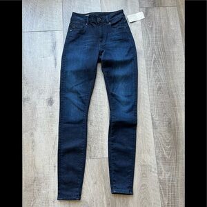 G-STAR Shape High Super Skinny Jean in Dark Aged Wash Size 26